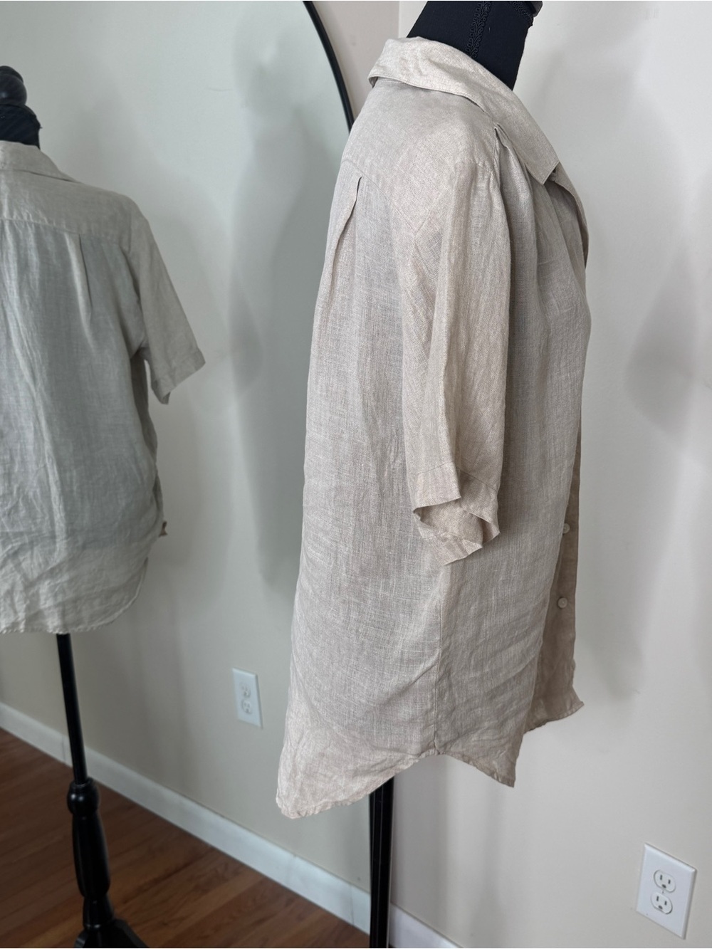 Banana Republic Irish Linen Beige Button Down Oversized Top Size S - Picture 2 of 6